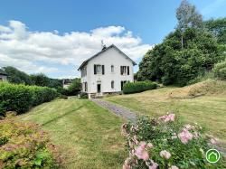 Superbe maison de maitre avec 5 chambres, double garage et parc arboré clos